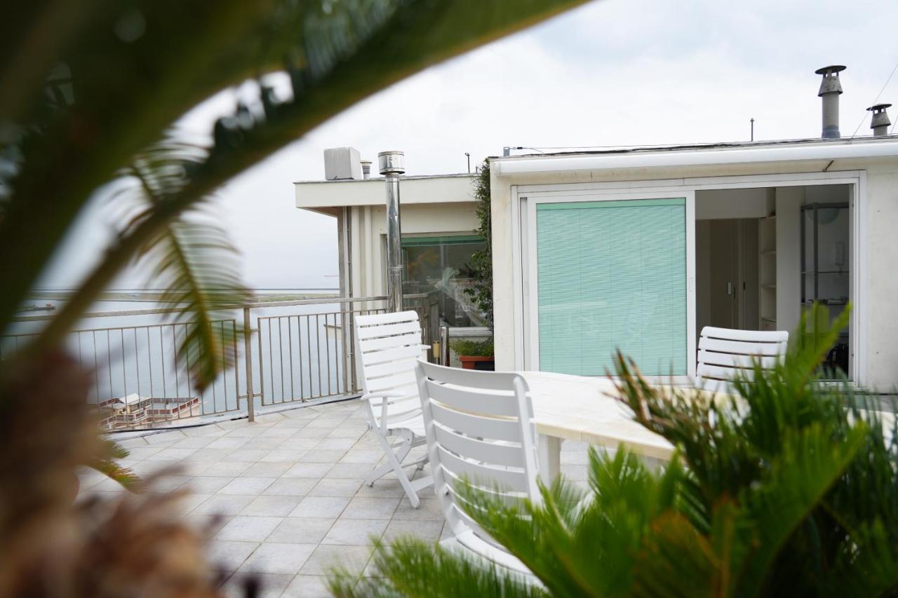 Casa Amina Apartment Genoa Bagian luar foto